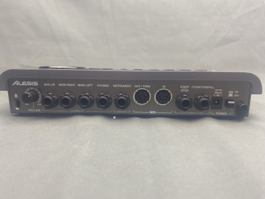Alesis - SR-18 5